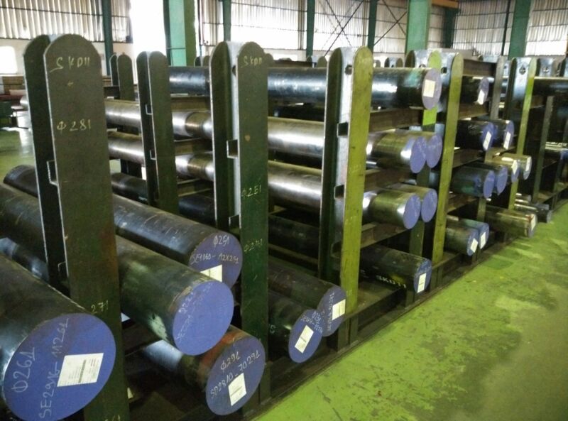 Round alloy Steels: cold and hot  SKD11-SKD61